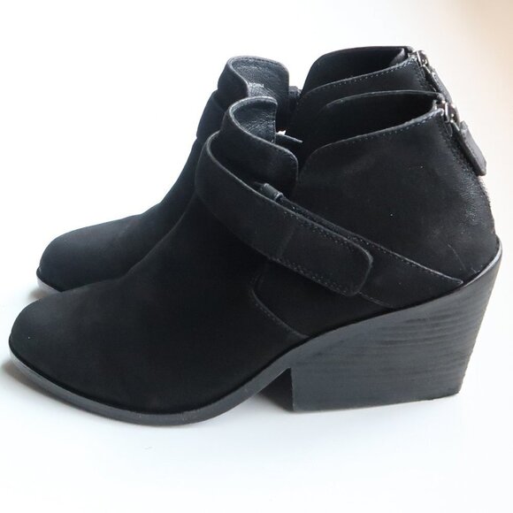 Eileen Fisher Black Nubuck Leather Almond Toe Block Heel Ankle Boots Booties 7.5 - Picture 1 of 16